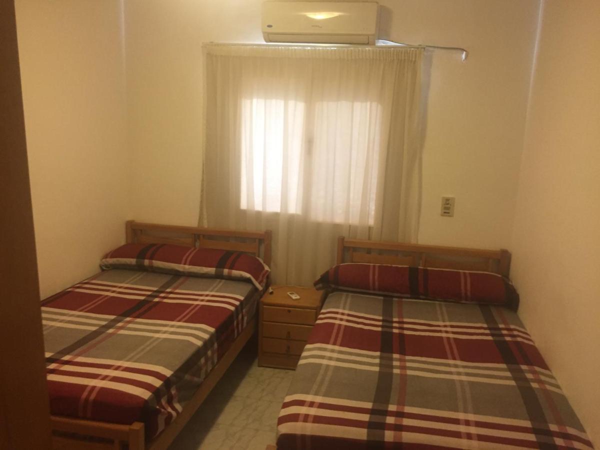 Beach Front Chalet Айн Сохна Екстериор снимка